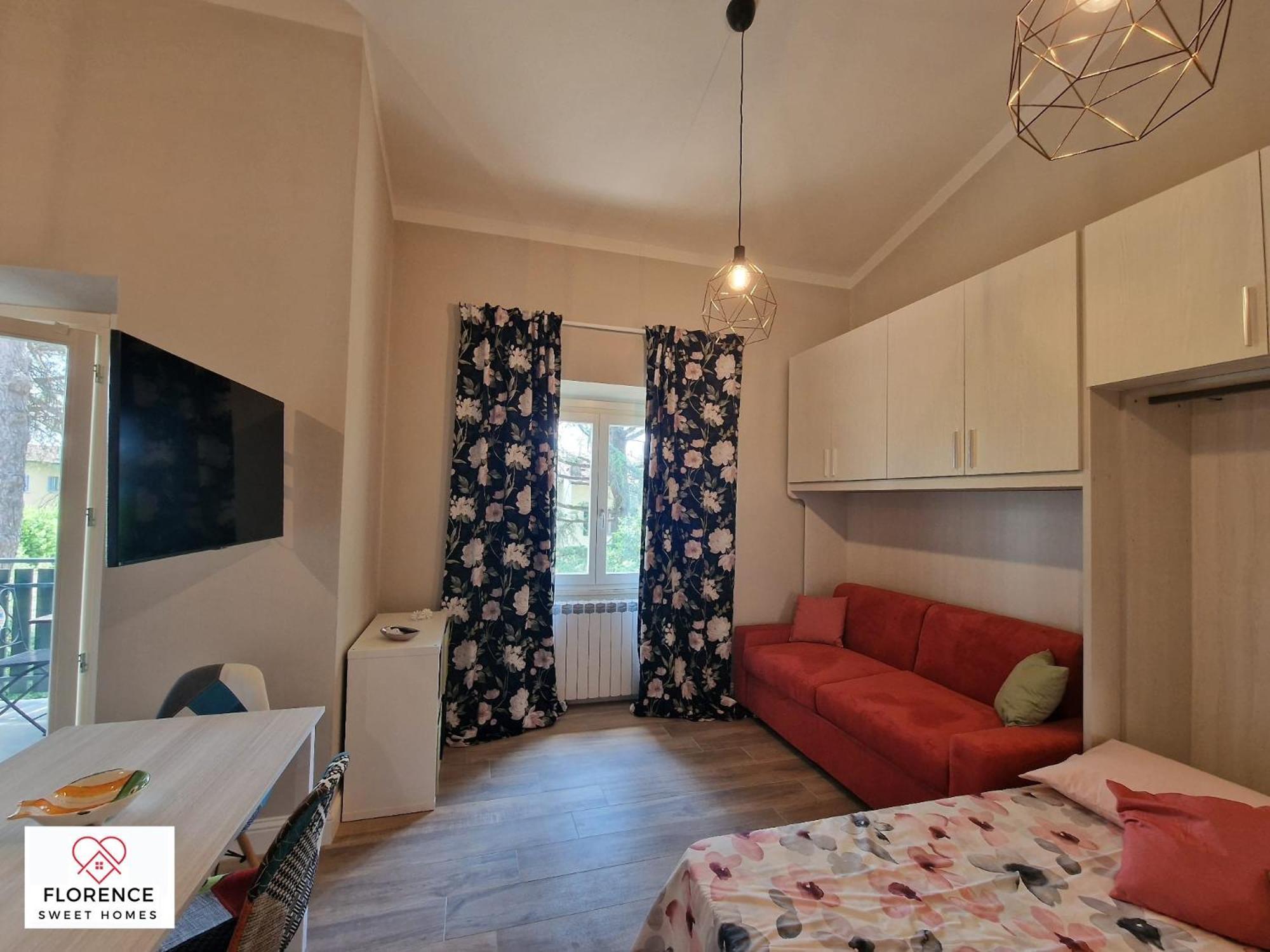 Lella Apartment With Free Parking By Florence Sweet Homes Exterior photo