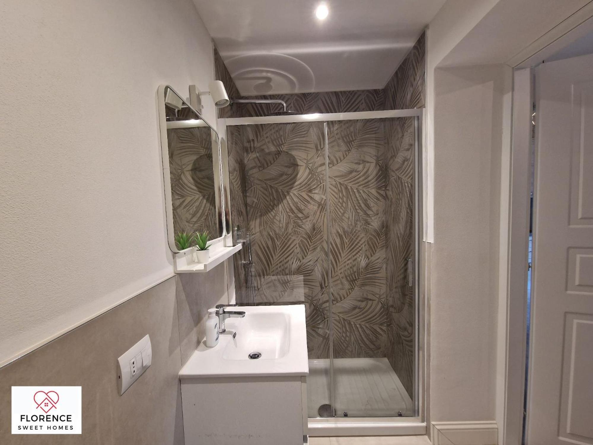 Lella Apartment With Free Parking By Florence Sweet Homes Exterior photo